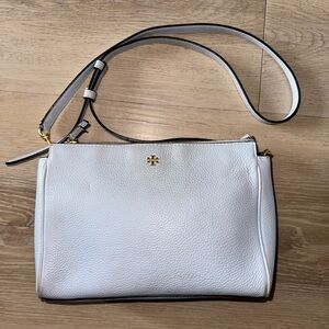 Tory Burch light blue pebbled crossbody